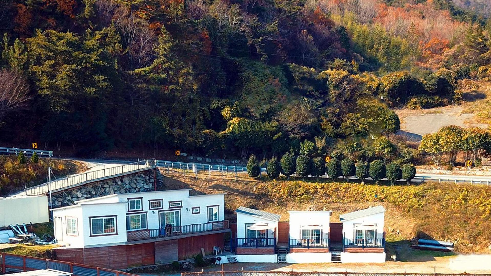 Namhae Eunbit Bada Pension Экстерьер фото